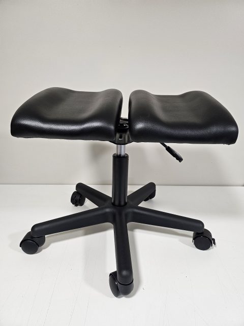 Leg Support Double Black Kelburn